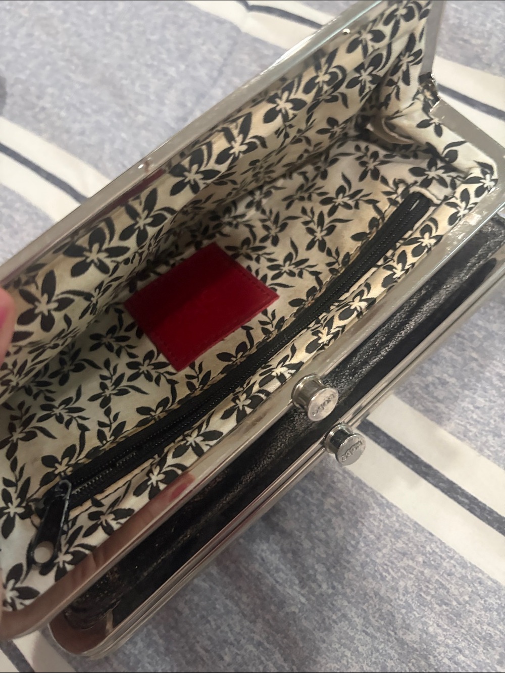 Hobo Lauren Wallet set - Picture 6 of 12